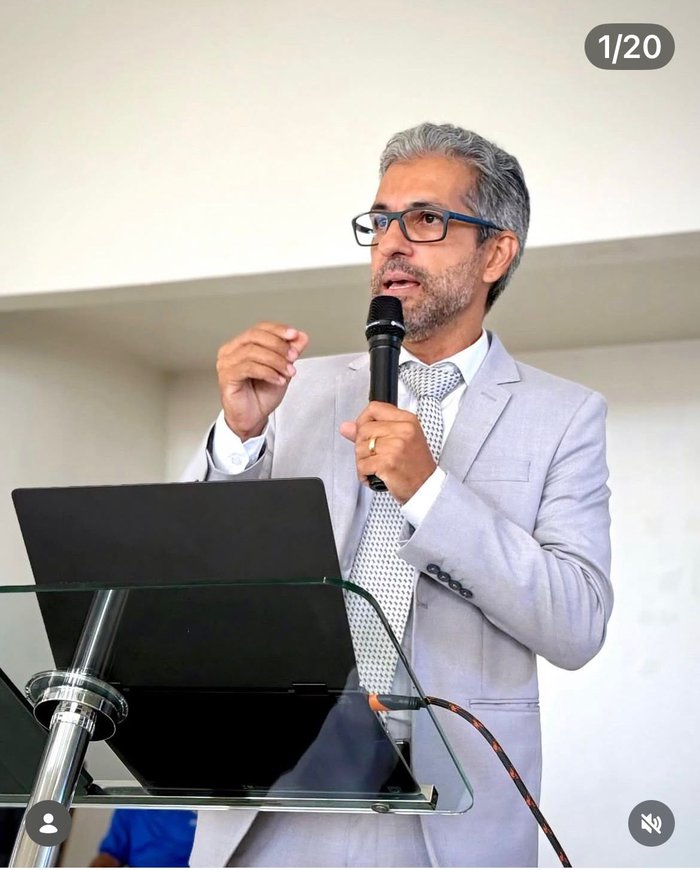 Dr. Ricardo Moreira palestrando